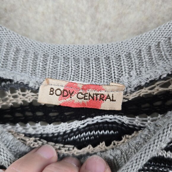 Body Central Womens Striped Knit Top Gray & Black Textured Short Sleeve Style - Picture 3 of 5